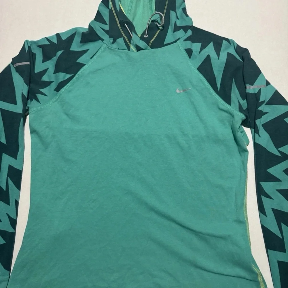 Nike Dri-Fit Vented Thin‎ Hooded Workout Jacket, Green, Small #797